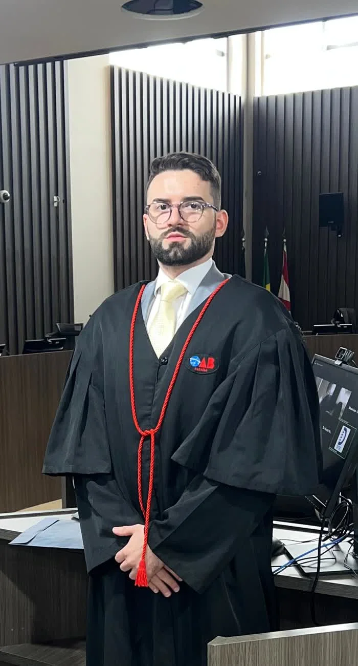 Dr. Pedro Medeiros formado em Direito pela UFPB